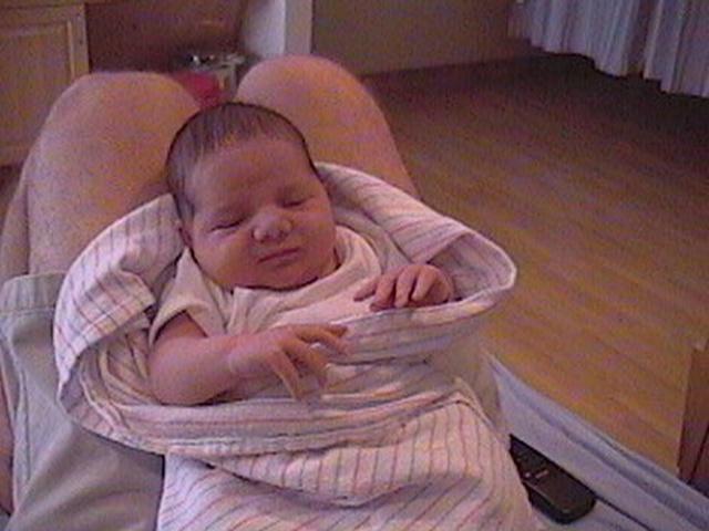 Grant2 - Newborn.jpg